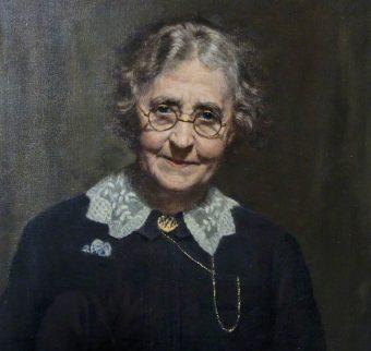 A oil painting portrait of Lilian Lindsay
